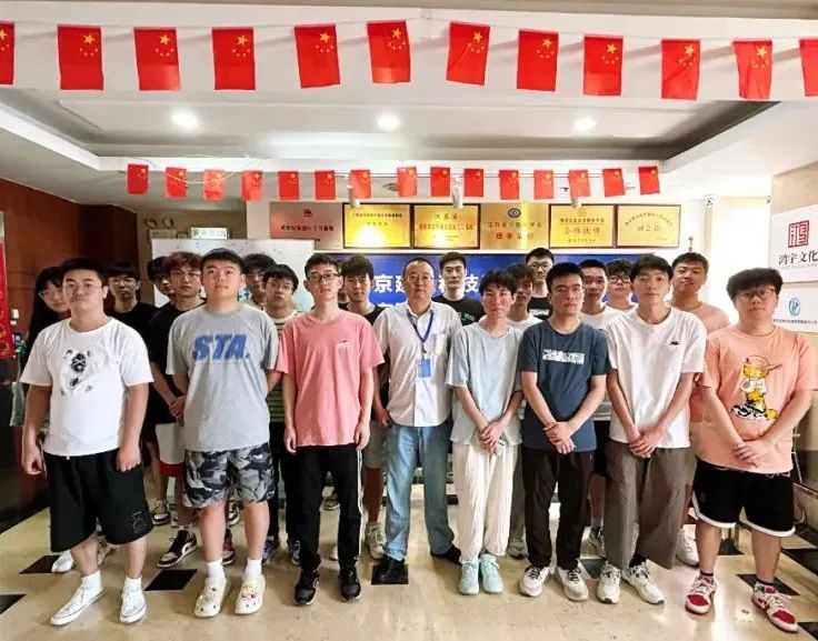 近期結(jié)班留影 | 百尺竿頭，更進(jìn)一步，加